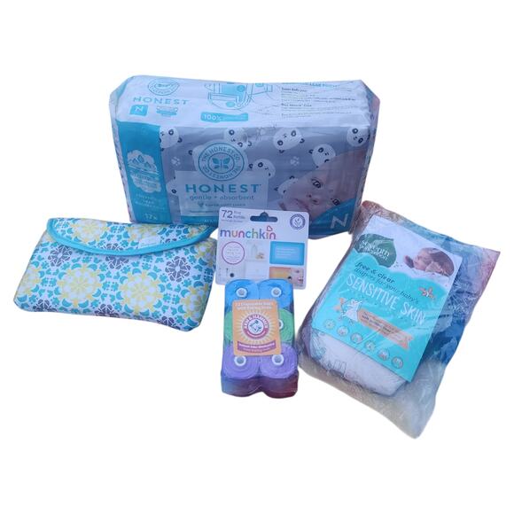 The Honest Co. Other - Newborn Diaper Bundle – Honest Co 32ct + Arm & Hammer Munchkin Refills + Extras!